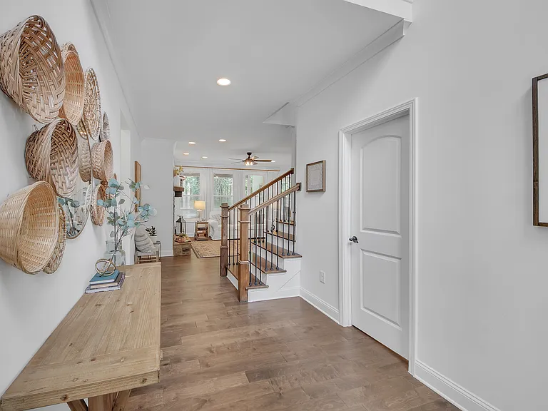 104 Woodland Ln #1 — Photo 8