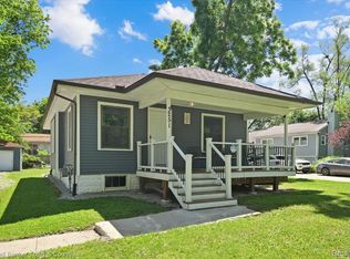 3251 Springbrook Ave, Ann Arbor, MI 48108
