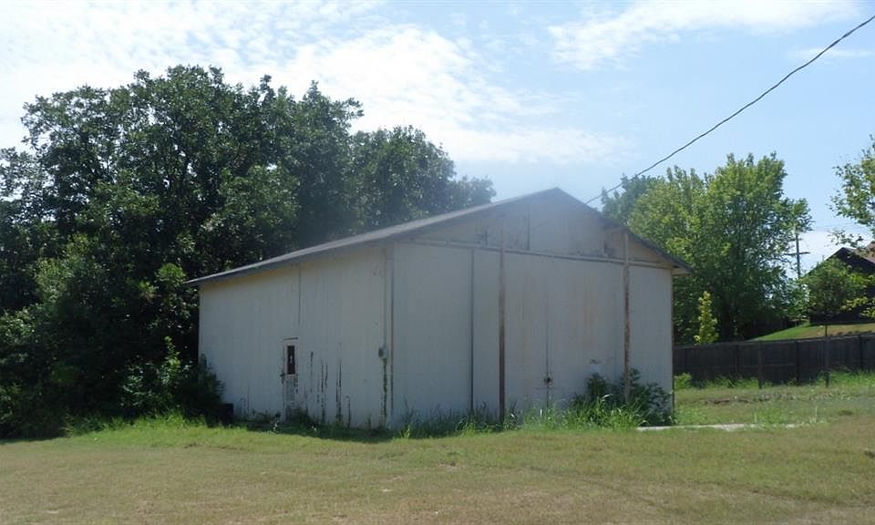 1st image of 1712 Madison St Lot 4