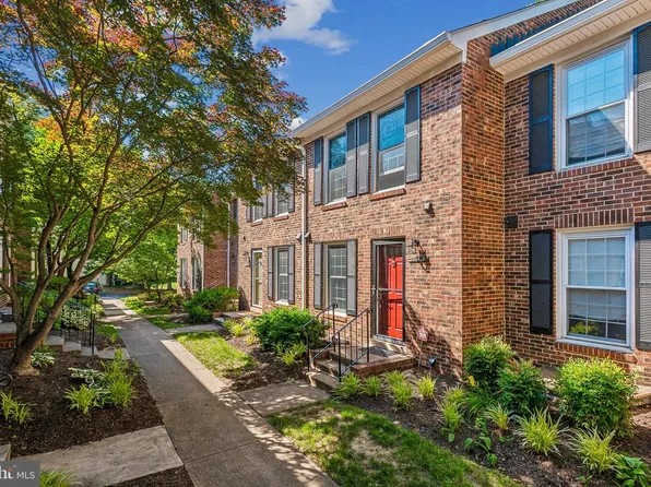 2544D S Arlington Mill Dr #4, Arlington, VA 22206