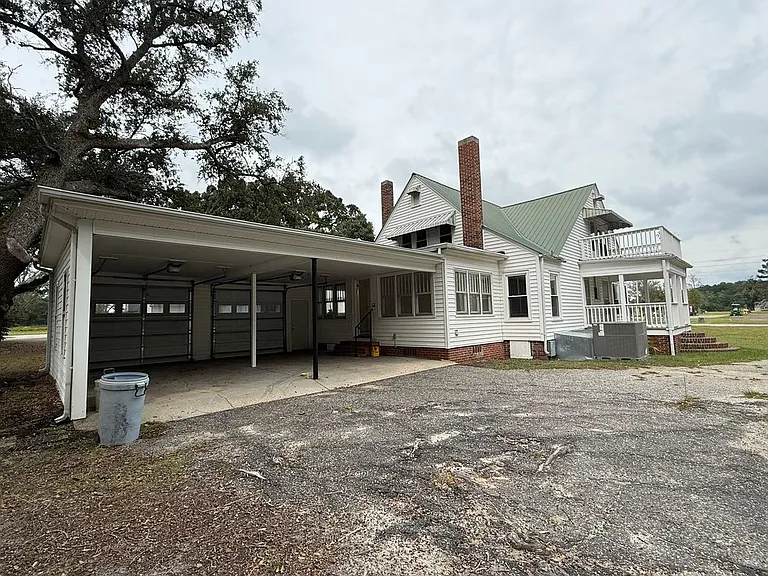 8191 E Highway 19 — Photo 21