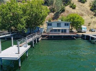 11423 Lakeshore Dr, Clearlake, CA 95422