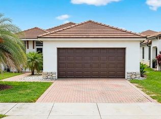 5072 Arancia Ln, Immokalee, FL 34142