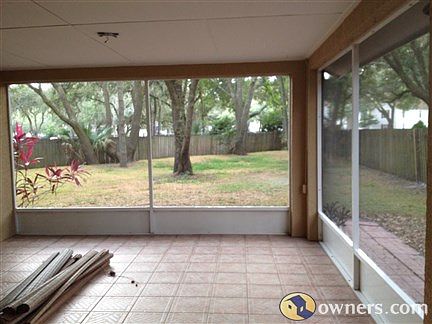 Screened in lanai