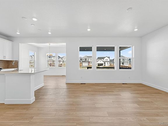 3rd image of 16507 W 92nd Place
