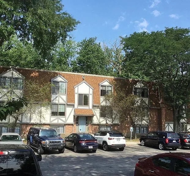 Alt StoneBridge Apartments — Photo 1
