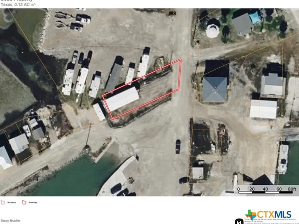 7 Bell St, Pt Lavaca, TX 77979