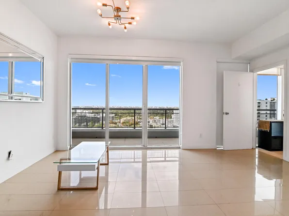 60 SW 13th St APT 1619, Miami, FL 33130