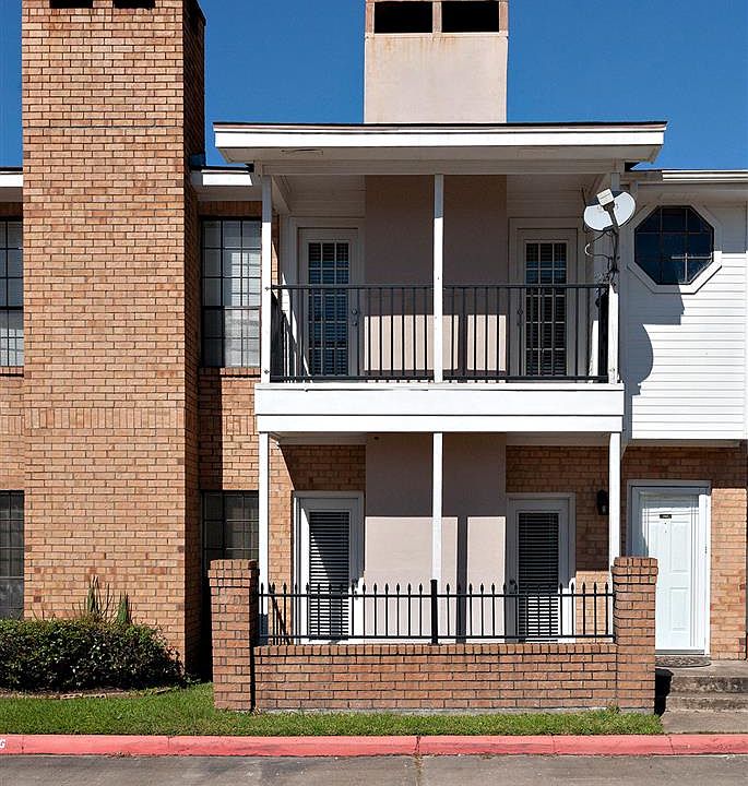1st image of 1620 Wellington Pl APT 1003