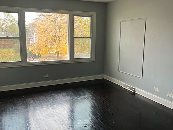 2nd image of 14600 Loomis Ave