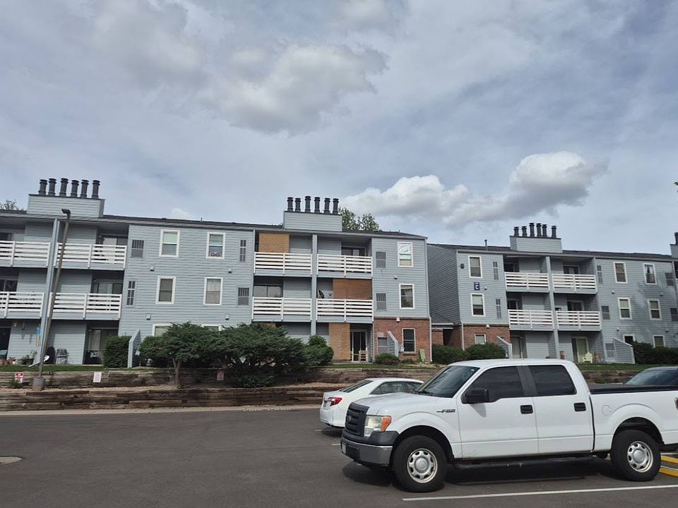 1st image of 7665 E Eastman Ave