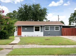 206 E Vestal Pl, San Antonio, TX 78221
