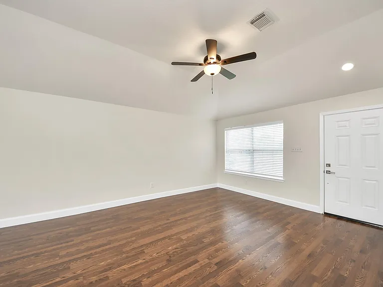 18910 Bonners Park Cir — Photo 15