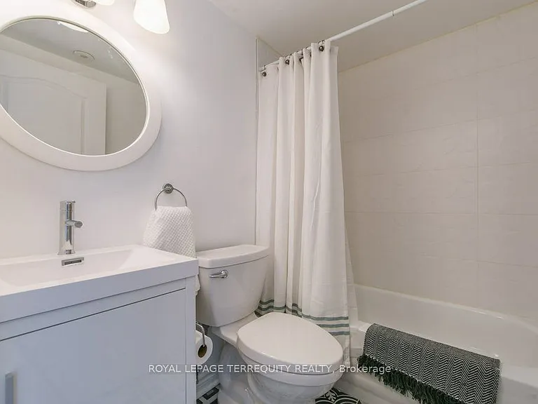 11 Crawford St #A — Photo 15