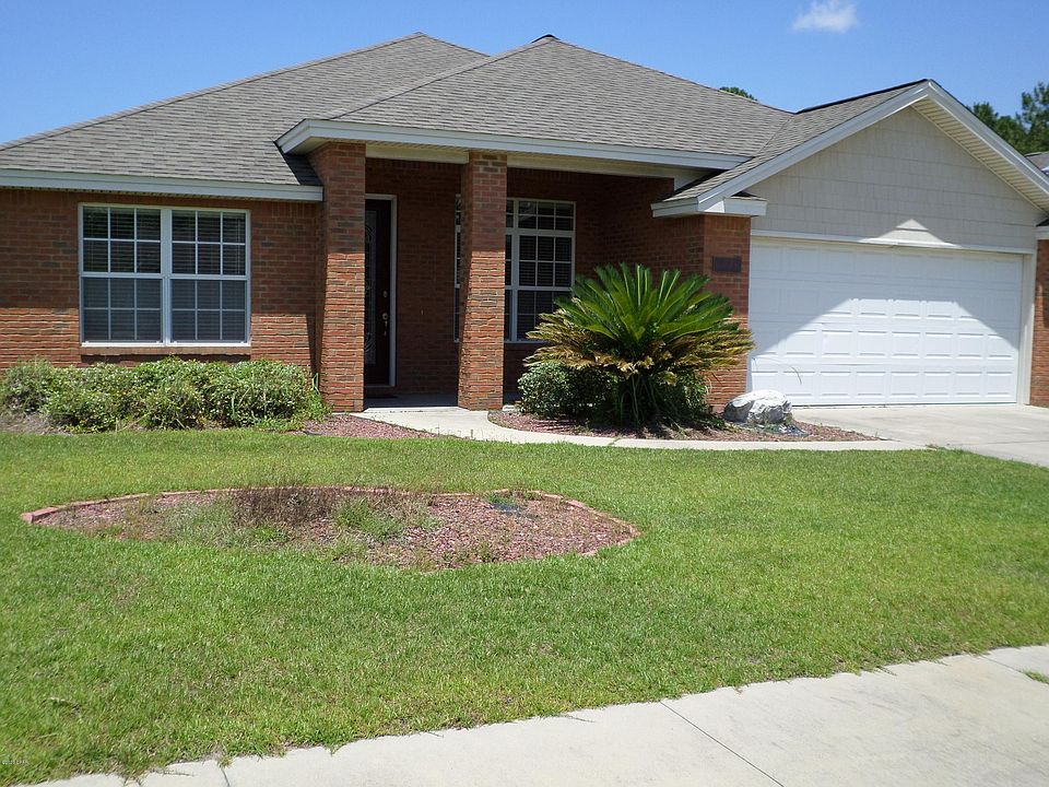 1st image of 1704 Glencoe Dr
