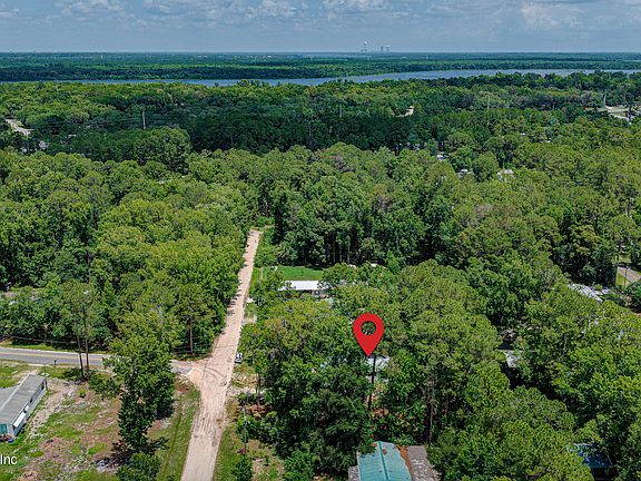 5th image of 118 WATERWAY Drive