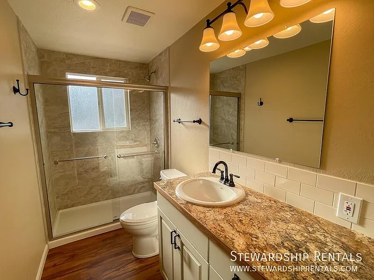 1020 E 18th Ave #2 — Photo 16
