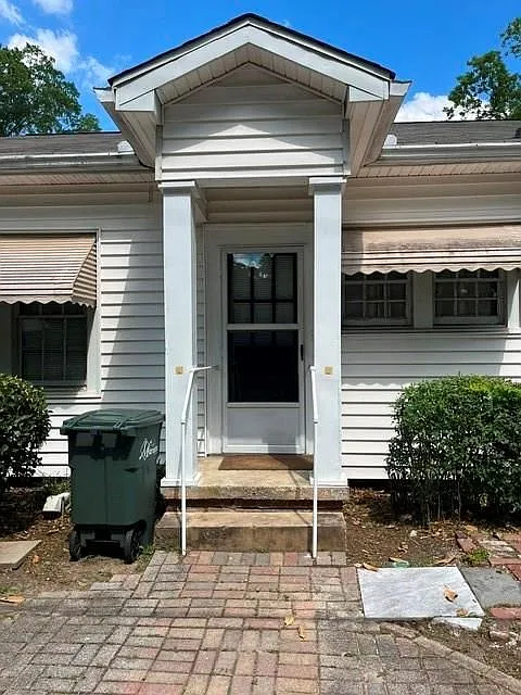 Building Photo - 66 Trammell St #B