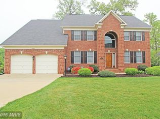 6209 Woodland Lake Dr, Alexandria, VA 22310