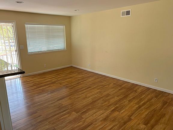 4th image of 2280 Partridge Way APT 4