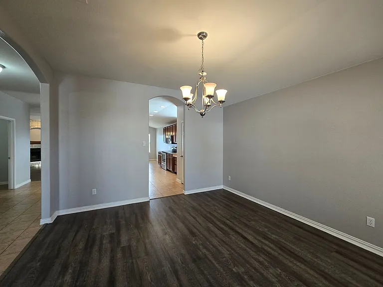 2609 Red Fern Dr — Photo 9
