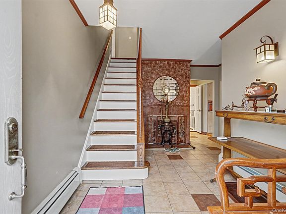 2nd image of 25 Joyce Road