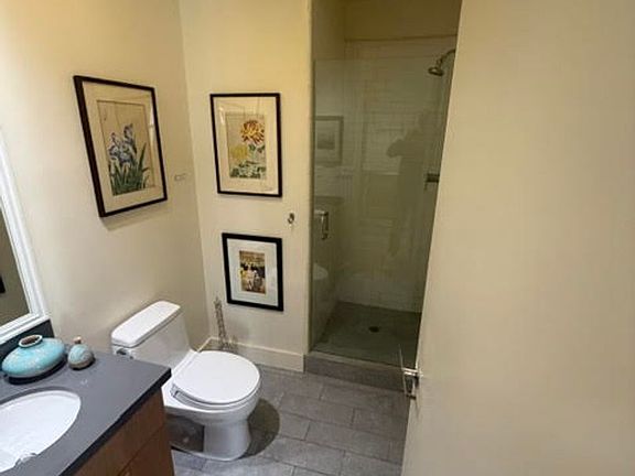 4th image of 901 Bush St APT 507