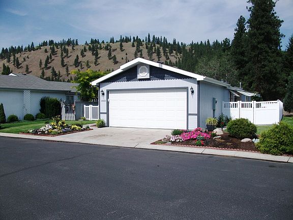 2nd image of 1013 W Sunny Creek Cir