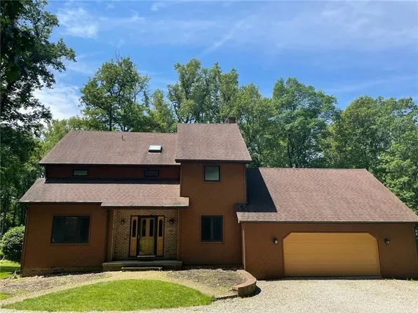 4005 School Rd S, Export, PA 15632
