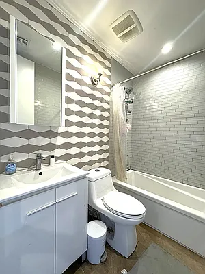 Rented by Pear NYC LLC | media 5