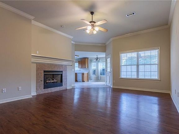 2nd image of 1635 N Fieldstone Ave