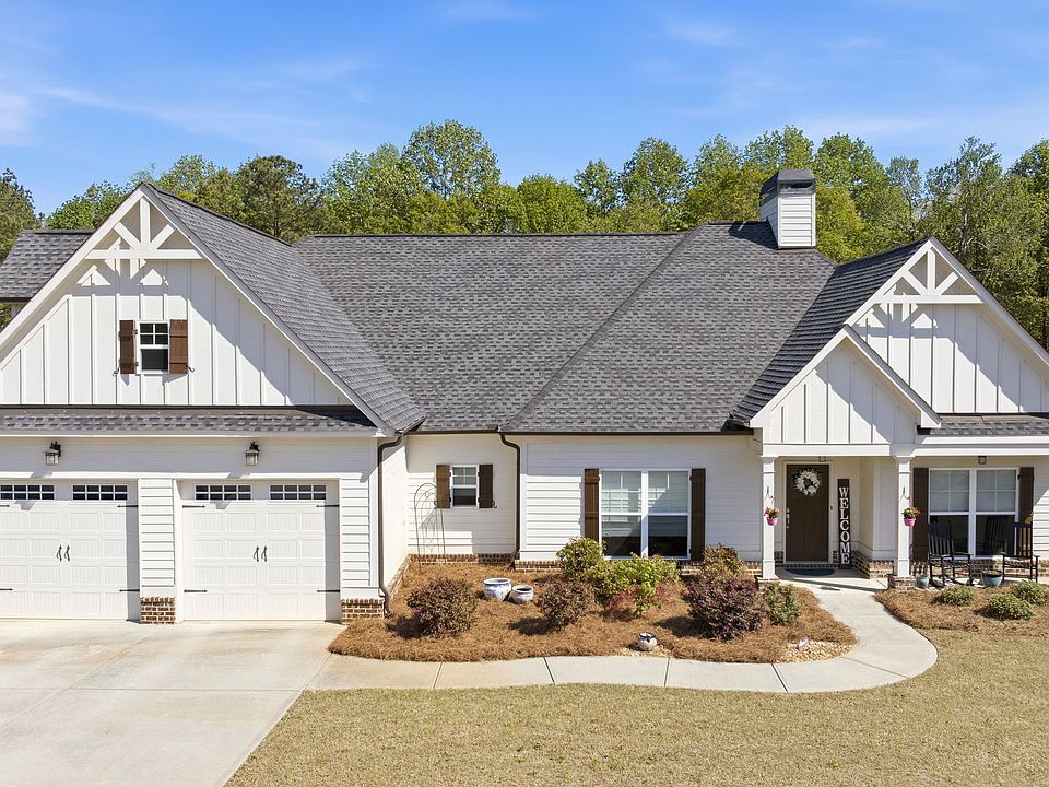 1st image of 569 Maddox Rd