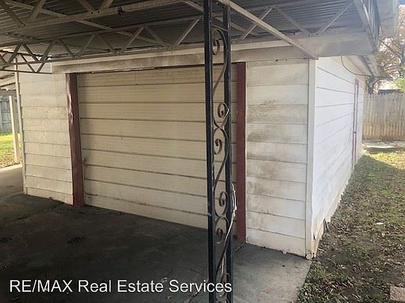 4th image of 2637 Meadow Ave