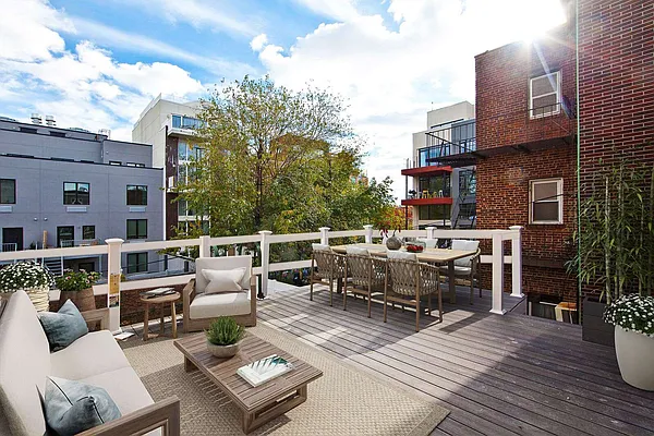 Rented by Bold New York | media 35