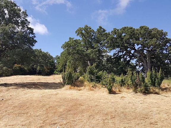 4th image of 5053 Breese Cir