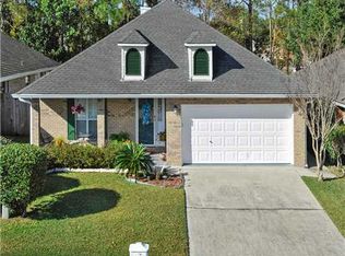 921 Rustwood Dr, Biloxi, MS 39532