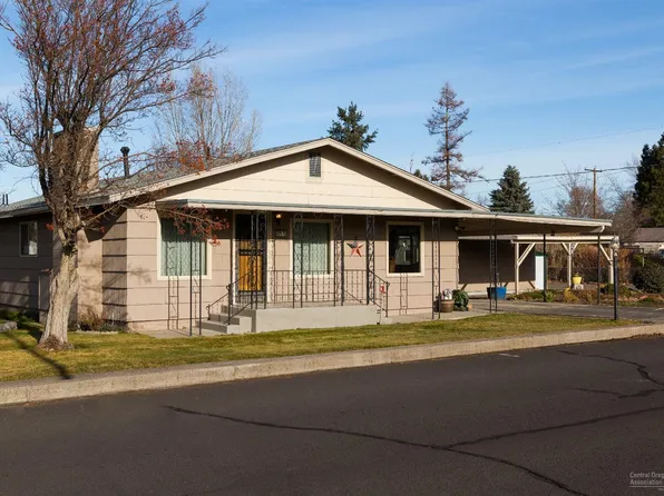 311 W D St, Culver, OR 97734