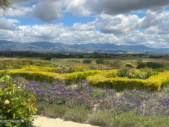 2051 Golpa Dr, Solvang, CA 93463