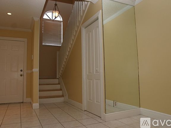 4th image of 9171 Vineyard Lake Dr #9171