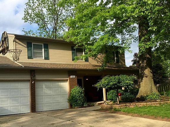 2nd image of 5200 Briar Ct