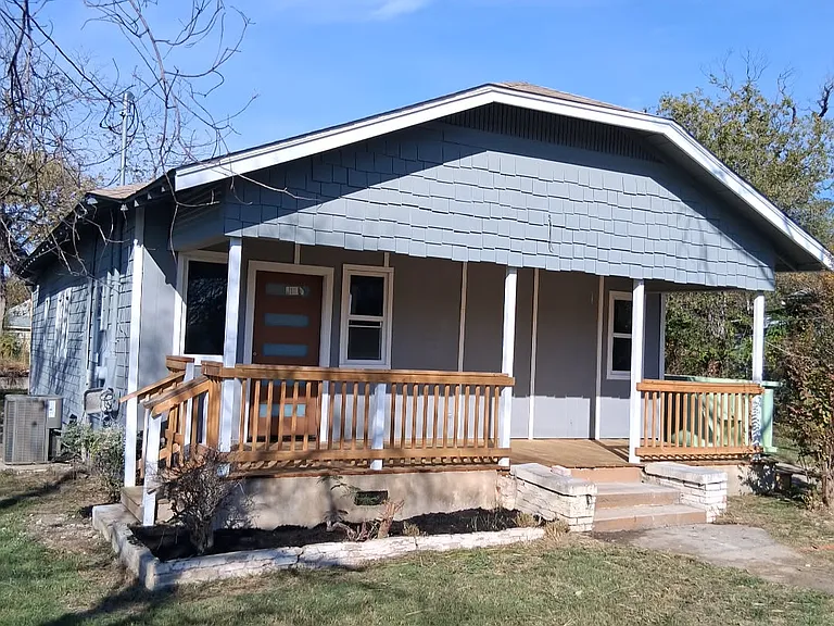 703 Westfall Ave — Photo 8