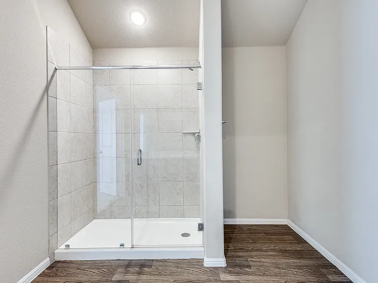 6020 Halton Dr — Photo 22