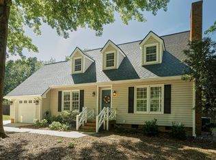 5908 Hampton Ridge Rd, Raleigh, NC 27603