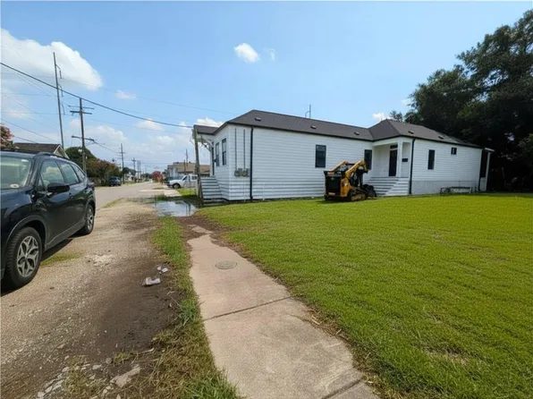 2430 New Orleans St, New Orleans, LA 70119