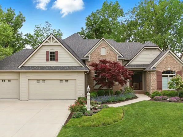 15821 Winterberry Ct, Huntertown, IN 46748