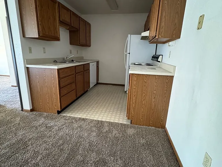 500 2nd St SW — Photo 8