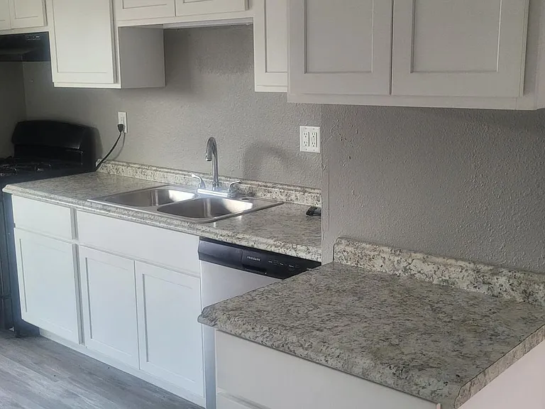 1779 Holburn Ave — Photo 5