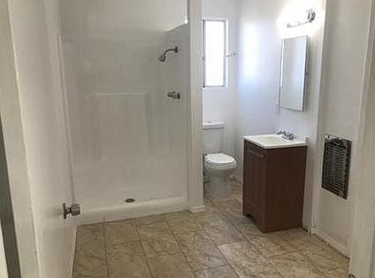 4th image of 15521 3rd St #A