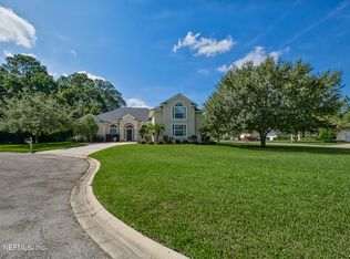 217 Hidden Lake Dr, Saint Johns, FL 32259