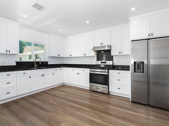 3rd image of 4317 Guardia Ave #1/2